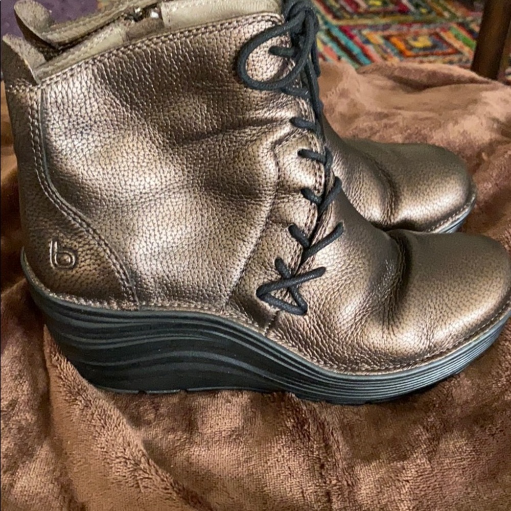Bionico bronze all leather ankle booties